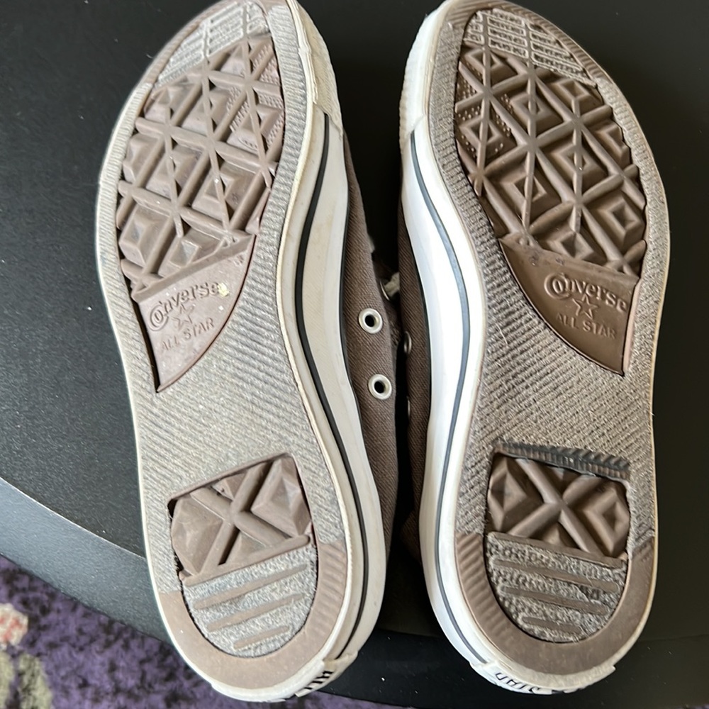 Converse All Star Sneakers Size 8 - Picture 7 of 8